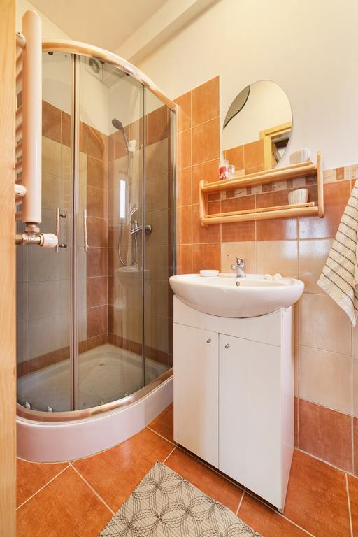 Domek I Apartamenty Stokrotka Krynica-Zdrój Esterno foto